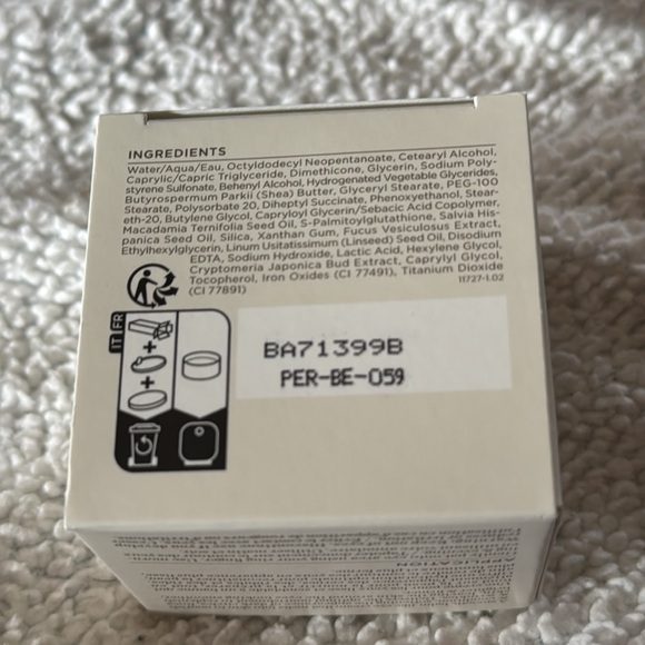 PERRICONE MD Under Eye Cream - Picture 5 of 5